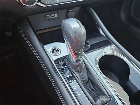 Used 2023 Nissan Altima 2.5 SV image 21