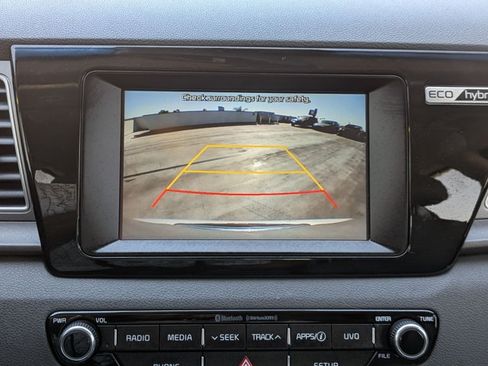 Used 2019 Kia Niro LX FWD image 13