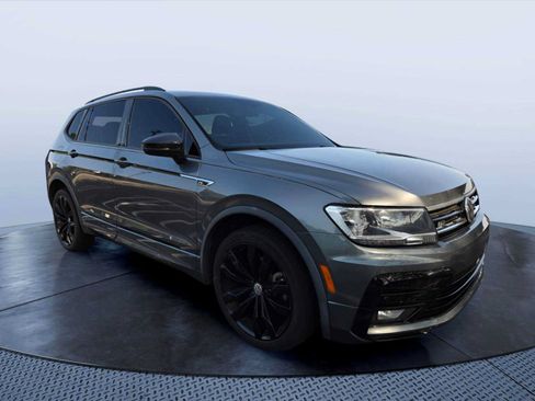 Used 2021 Volkswagen Tiguan SE R-Line FWD image 1