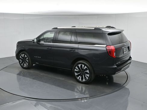 Used 2025 Ford Expedition Platinum w/ Driver's Package AWD/4WD image 49