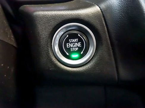 Used 2021 Chevrolet Tahoe LT w/ LT Signature Package image 22