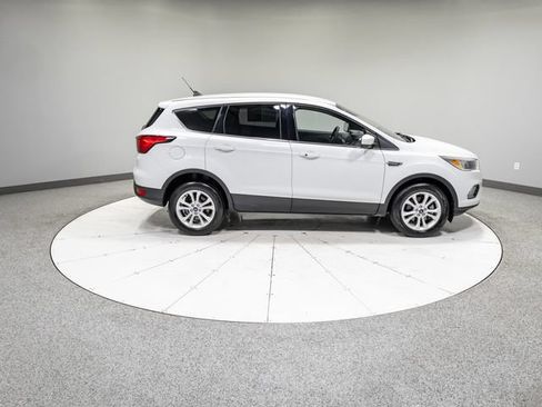 Used 2019 Ford Escape SE AWD/4WD image 6