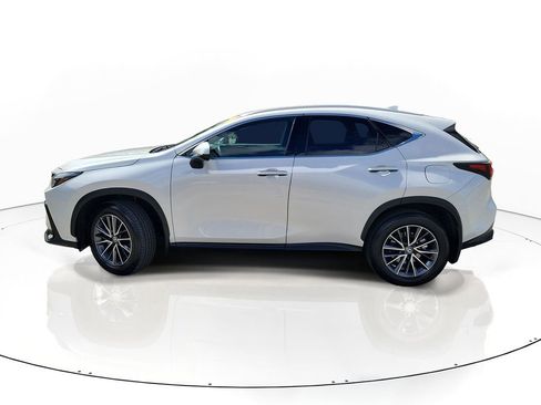 Used 2025 Lexus NX 250 FWD w/ Accessory Package (K3) image 2
