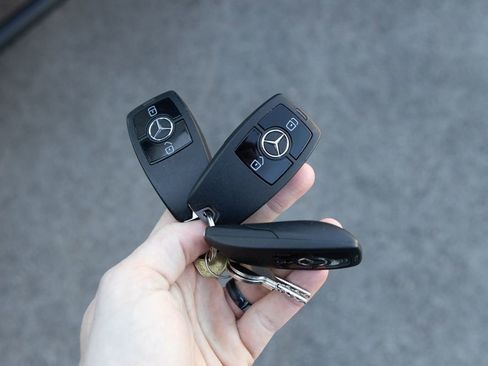 Used 2021 Mercedes-Benz Sprinter 2500 image 40