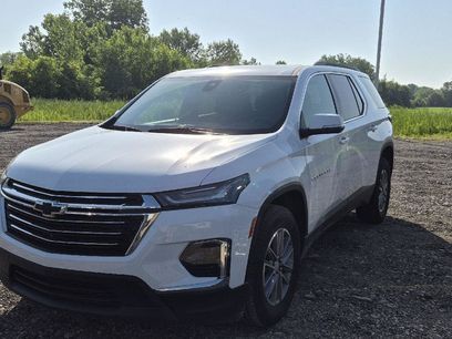 Used 2023 Chevrolet Traverse LT