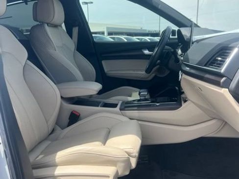 Used 2021 Audi Q5 2.0T Prestige AWD/4WD image 37