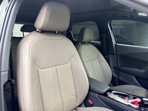 New 2026 Audi Q3 quattro 2.0T AWD/4WD image 16