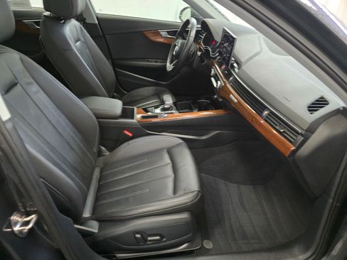 Used 2023 Audi A4 2.0T Premium w/ Convenience Package image 21