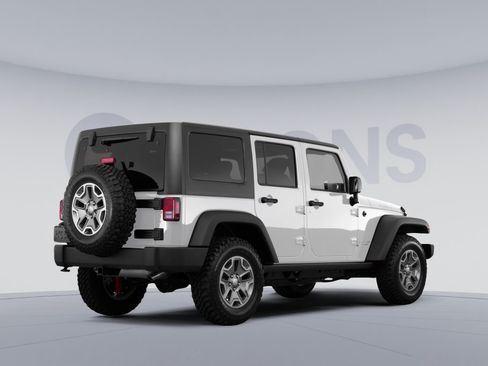 Used 2016 Jeep Wrangler Unlimited Sahara w/ Dual Top Group AWD/4WD image 4