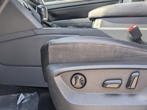 Used 2019 Volkswagen Atlas SE image 23