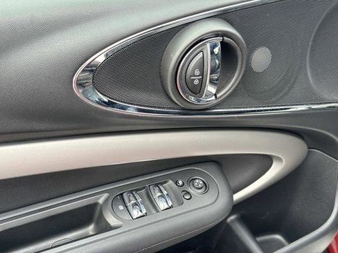 Certified 2024 MINI Cooper Clubman S image 19