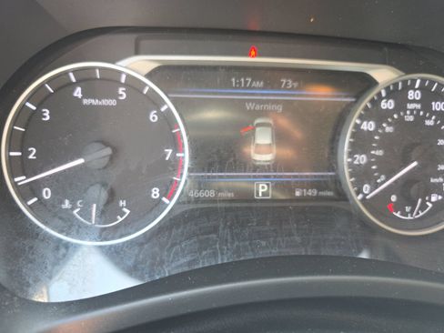 Used 2023 Nissan Sentra SV FWD image 13