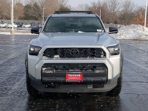 Used 2025 Toyota 4Runner TRD Off-Road Premium image 4