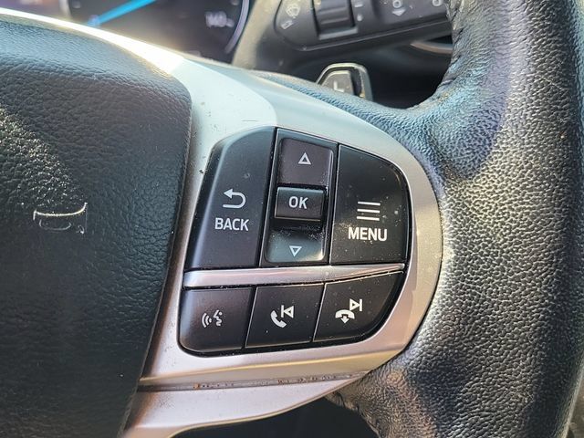 Used 2021 Ford Explorer XLT w/ Equipment Group 202A AWD/4WD image 19