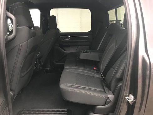 New 2026 RAM 1500 4x4 Crew Cab image 33