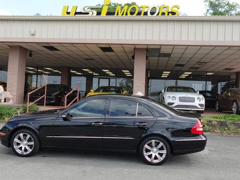 Used 2005 Mercedes-Benz E 320 Sedan image 23