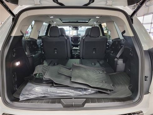 Used 2025 Subaru Ascent Bronze Edition w/ Popular Package #2 image 37