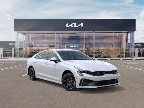 New 2026 Kia K5 LXS FWD image 8