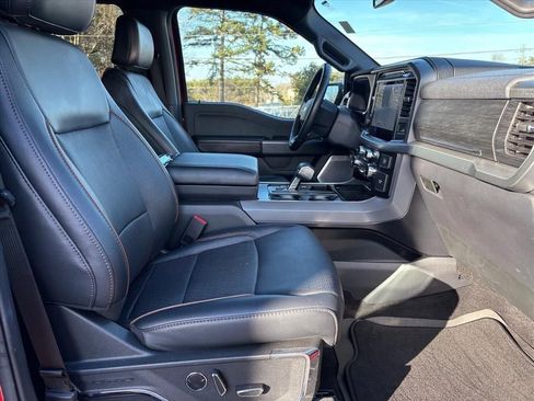 Used 2024 Ford F150 Lariat w/ Equipment Group 502A High image 13