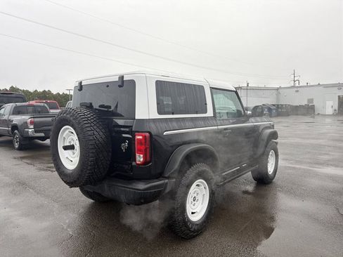 Certified 2024 Ford Bronco Heritage Edition image 5