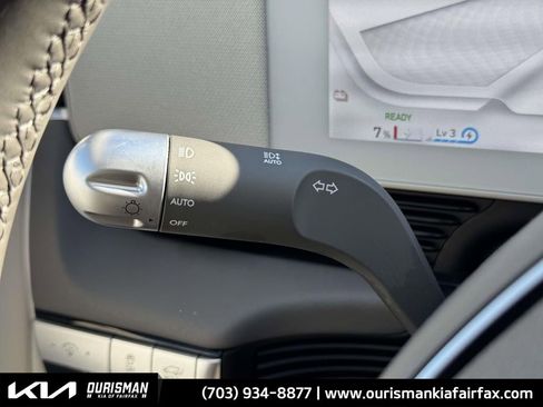 Used 2024 Hyundai Ioniq 5 Limited image 19