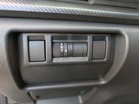 New 2025 Subaru Crosstrek 2.5i Limited image 11