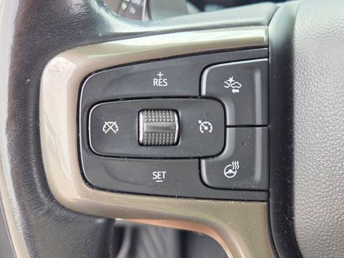 Certified 2022 Chevrolet Silverado 1500 High Country w/ Technology Package AWD/4WD image 22