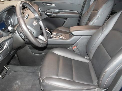Used 2021 Cadillac XT4 Sport AWD/4WD image 19