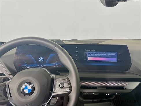 Used 2025 BMW 228i xDrive w/ Technology Package image 9