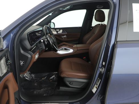 Used 2024 Mercedes-Benz GLS 450 GLS 450 image 8