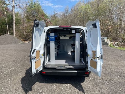 Used 2022 Ford Transit Connect XL FWD image 24