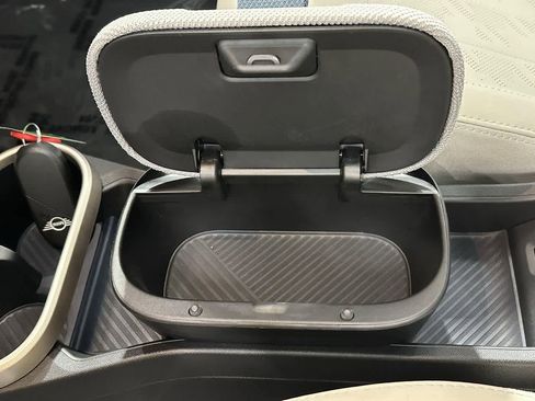 Certified 2025 MINI Cooper S image 21