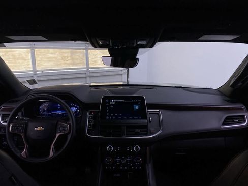 Used 2024 Chevrolet Tahoe High Country w/ Premium Package 2 image 13