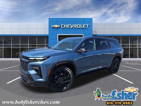 Used 2026 Chevrolet Traverse RS w/ LPO, Floor Liner Package AWD/4WD image 1