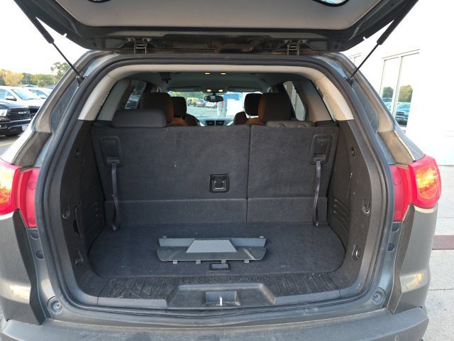 Used 2011 Chevrolet Traverse LT w/ Personal Connectivity Package AWD/4WD image 8
