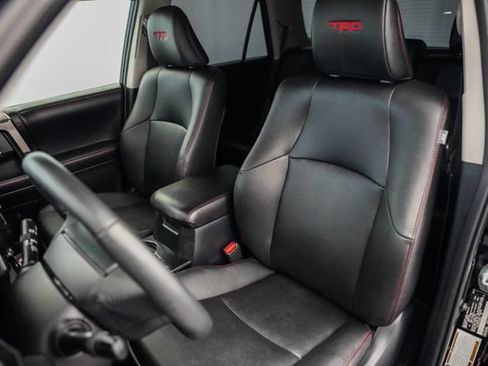 Used 2019 Toyota 4Runner TRD Off-Road Premium AWD/4WD image 19
