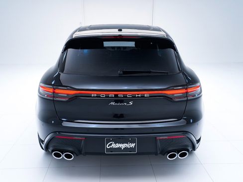New 2026 Porsche Macan S image 10