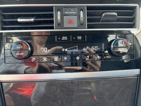 Used 2024 INFINITI QX80 Luxe image 21