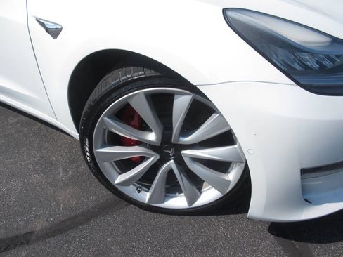 Used 2019 Tesla Model 3 Performance AWD/4WD image 4
