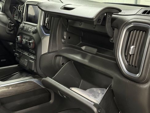 Used 2021 Chevrolet Silverado 1500 LTZ image 35