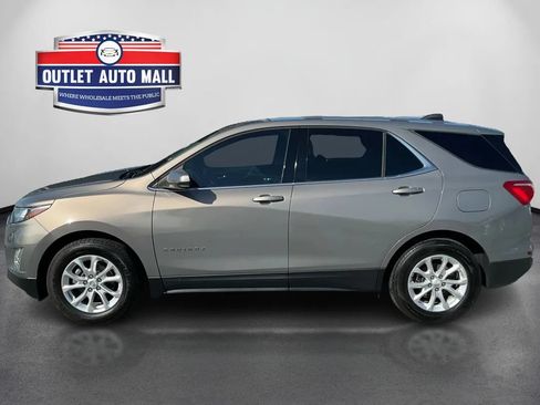 Used 2018 Chevrolet Equinox LT FWD image 6