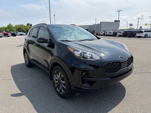 Used 2021 Kia Sportage S w/ S AWD Premium Package image 7