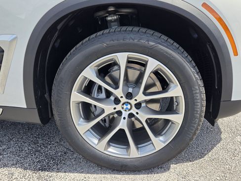 New 2026 BMW X5 sDrive40i RWD image 9