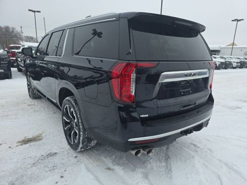 Used 2024 GMC Yukon XL Denali w/ Denali Reserve Package image 4