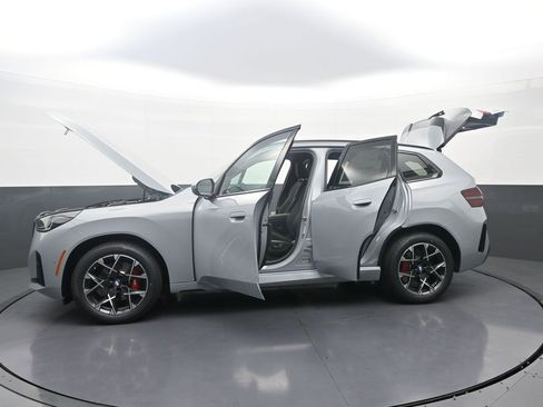 New 2026 BMW X3 xDrive30 w/ M Sport Package image 41