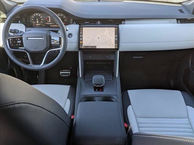 New 2026 Land Rover Discovery Sport Landmark AWD/4WD image 16