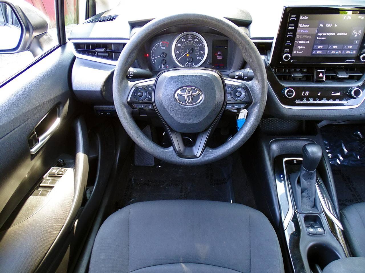 Used 2021 Toyota Corolla LE FWD image 19