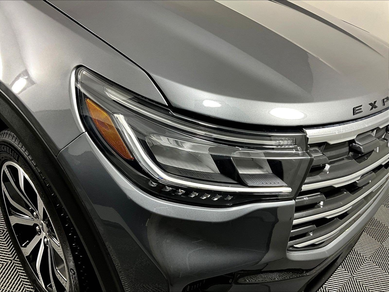 Used 2025 Ford Explorer ST-Line AWD/4WD image 33