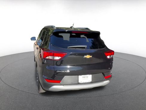 Used 2025 Chevrolet TrailBlazer LT image 11