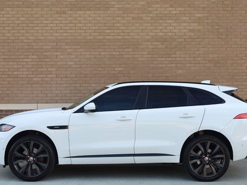 Used 2019 Jaguar F-PACE R-Sport AWD/4WD image 2